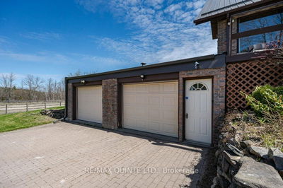 252 Maines Rd, Thomasburg - Hungerford (Twp) image-0-4