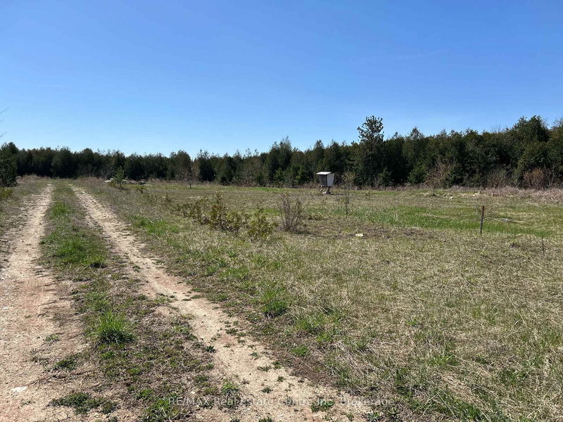 755 Stone Rd, Guelph - York/Watson Industrial Park image-0-0