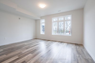 Unit 206 — 2620 BINBROOK Rd, Hamilton - Binbrook image-0-2