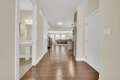 285 Sedgewood St, Kitchener -  image-0-3