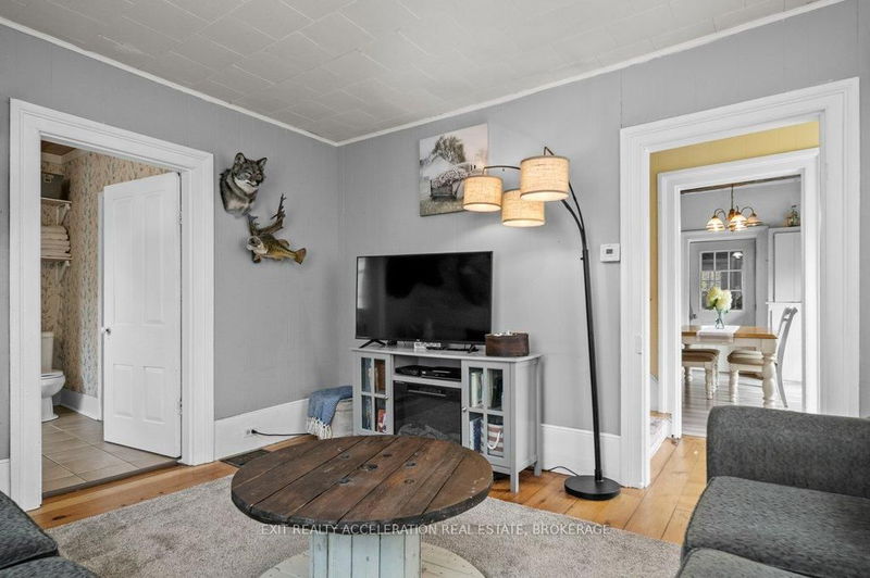 Room1