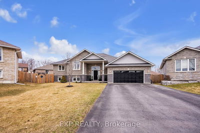 10 Spencer Crt, Quinte West -  image-0-2