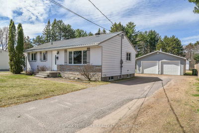 17 Charles St, Petawawa - Petawawa image-0-2