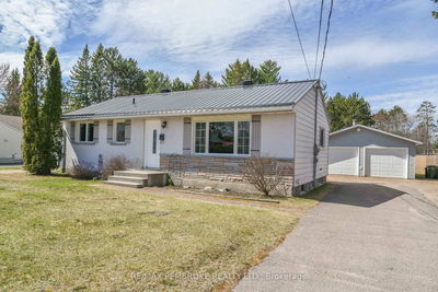 17 Charles St, Petawawa - Petawawa image-0-3