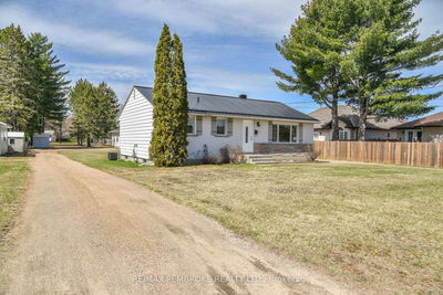 17 Charles St, Petawawa - Petawawa image-0-4