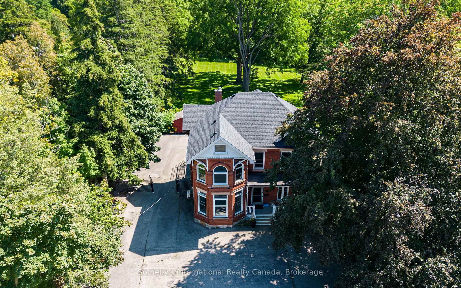 Detached House for sale at 199 Grand River Street, Brant, Paris, N3L 2N2 - MLS: X12110870
