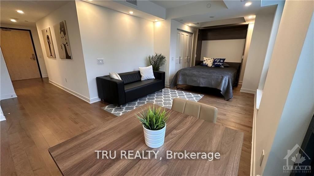 Condo for sale at 1408-340 Queen Street, Ottawa, Ottawa Centre, K1R 0G1 - MLS: X12111028