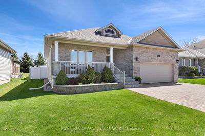 1047 Fitzsimmons Dr, Brockville - Brockville image-0-1