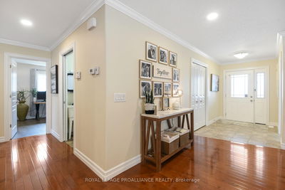 1047 Fitzsimmons Dr, Brockville - Brockville image-0-4