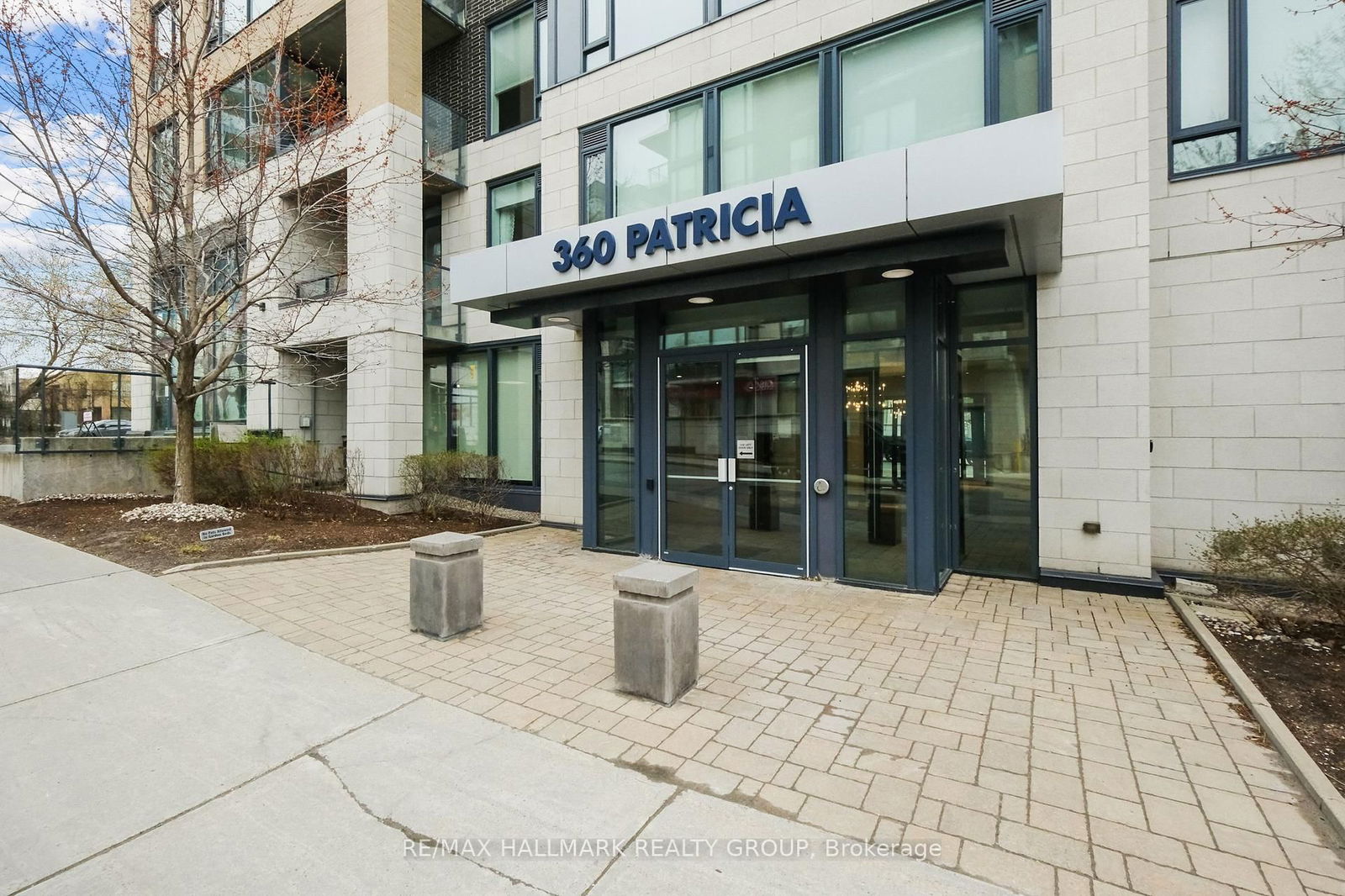 Condo for sale at 103-360 Patricia Avenue, Ottawa, Ontario, K1Z 0A8 - Westboro South - MLS: X12111183