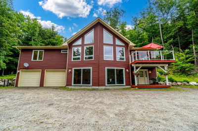 3142 Hwy 118 Rd, Muskoka Lakes - Medora