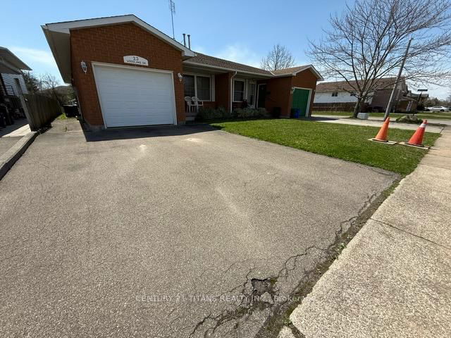 23 Woodland Drive