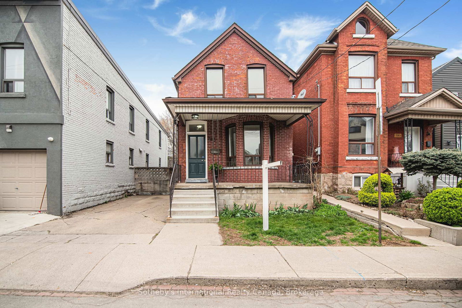 Detached House for sale at 283 Emerald Street, Hamilton, Beasley, L8L 5L2 - MLS: X12111415