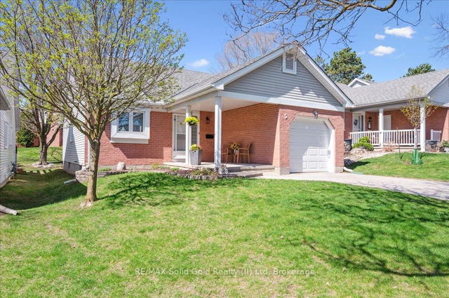 5 Quinte Crescent