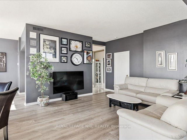 807 - 5100 Dorchester Road