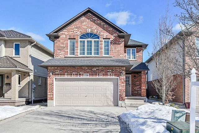 226 Spring valley Crescent