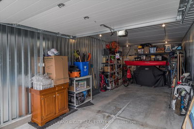 Unit Garage #3 — 19 Hampton Lane, Selwyn - Selwyn image-0-3