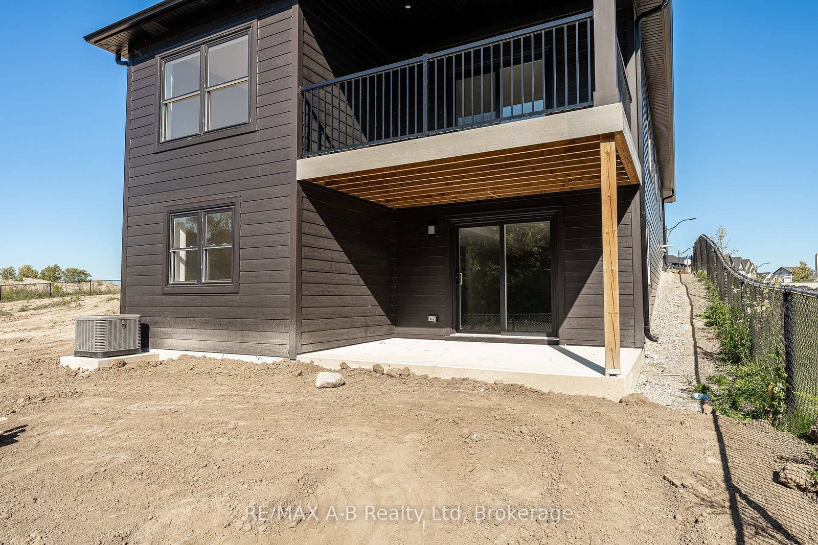 144 Hooper Street • St. Marys, ON photo 41