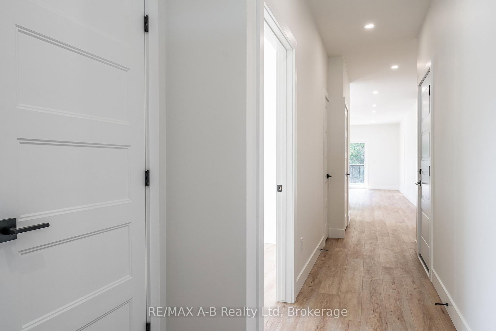 144 Hooper Street • St. Marys, ON photo 5