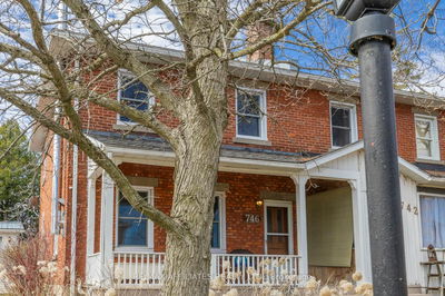 746 Benson St, Edwardsburgh/Cardinal - Town of Cardinal image-0-4