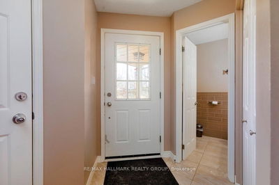 24 Ravenscroft Crt, Stittsville - Stittsville (Central) image-0-2