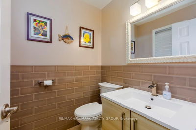 24 Ravenscroft Crt, Stittsville - Stittsville (Central) image-0-4