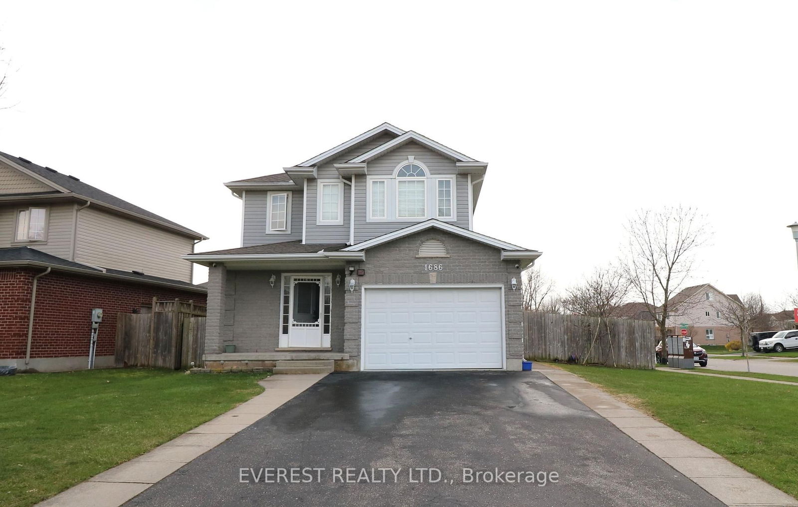 Detached House for sale at 1686 Blackmaple Crescent, London East, East A, N5Y 6L6 - MLS: X12112306