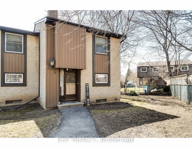 40 - 215 Glamis Road