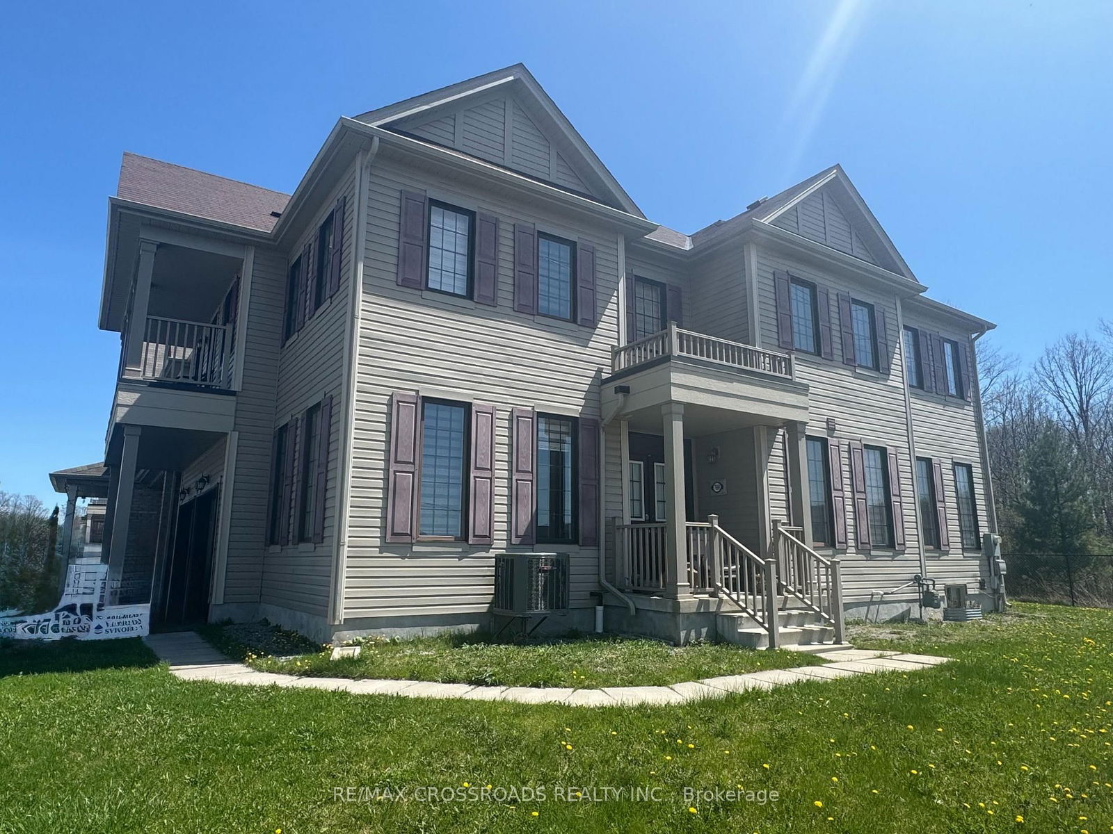 Detached House for sale at 7699 Buckeye Crescent, Niagara Falls, Brown, L2H 0P2 - MLS: X12112408