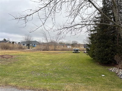 898 Lefaive Dr, Lakeshore - Lakeshore image-0-2