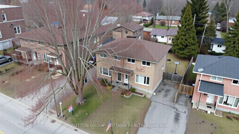 231 Perth St, Brockville, K6V 5E7 | Image 2