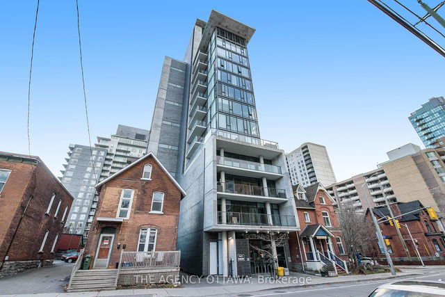 907 - 224 Lyon Street
