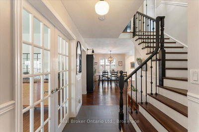 8 Jeanette Ave, Grimsby - Grimsby Beach image-0-4