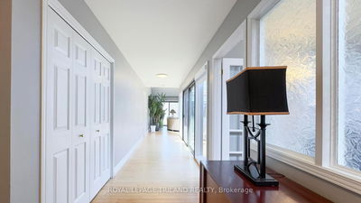 7644 Riverside Dr, Lambton Shores - Port Franks image-0-2