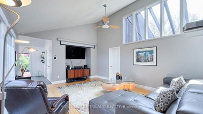 7644 Riverside Dr, Lambton Shores - Port Franks image-0-3