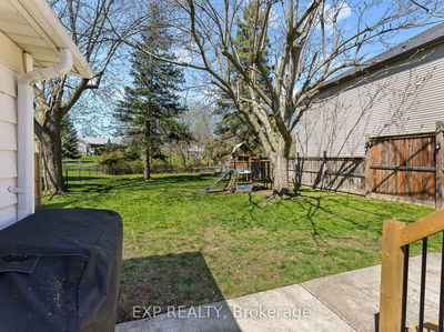 9 Queen St, Thorold - Thorold Downtown image-0-2