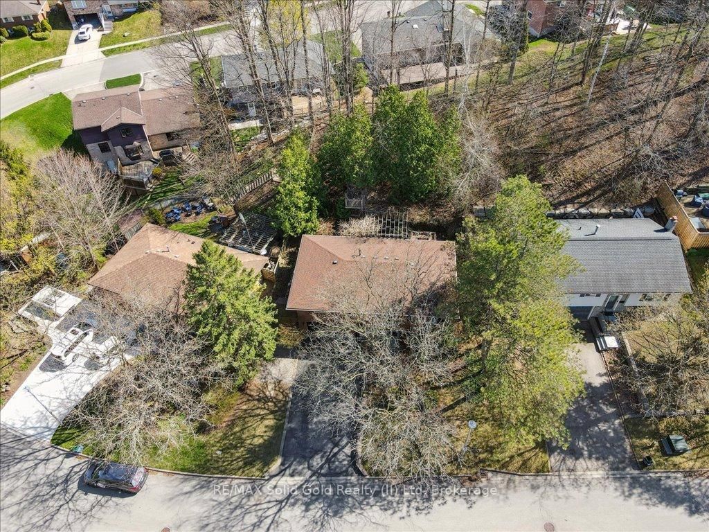 Detached House for sale at 39 Gordon Street, Cambridge, N1S 4K7 - MLS: X12112785