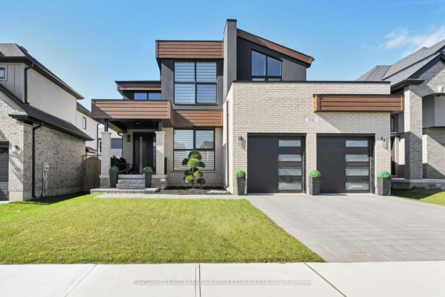 102 Daventry Way