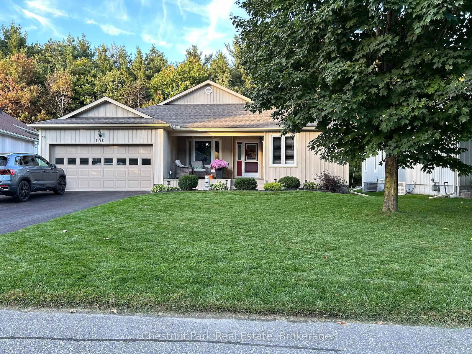 Detached House sold at 100 Hedgewood Lane, Gravenhurst, Muskoka (S), P1P 1Z4 - MLS: X12112825