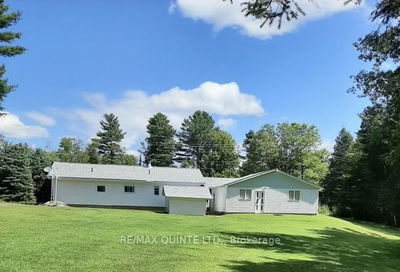 2063 Henderson Rd, Arden - Frontenac Centre image-0-1