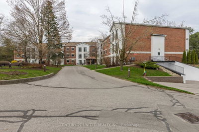 Unit 204 — 1111 Water St, Peterborough North - 1 Central image-0-4