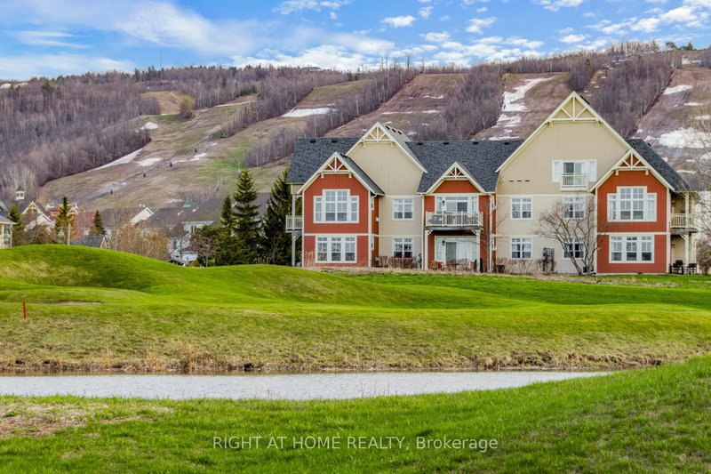 229 - 130 Fairway Crt, Blue Mountains, N3W 1Y1 | Image 3