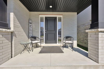 14 Chamberlain Ave, Ingersoll - South image-0-1