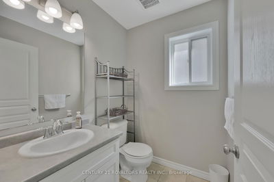 14 Chamberlain Ave, Ingersoll - South image-0-4
