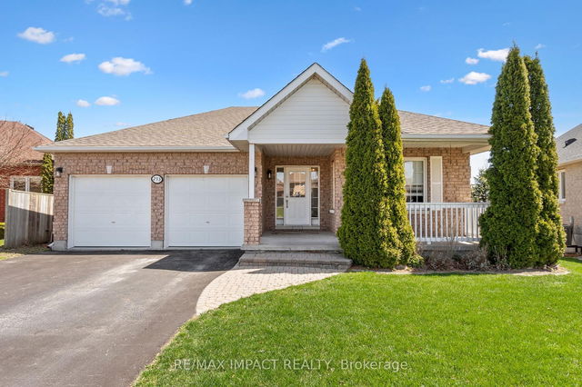 293 Ivey Crescent