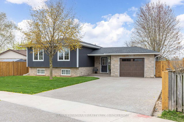3044 Appleford Avenue