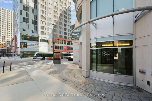 1202 - 200 Rideau Street