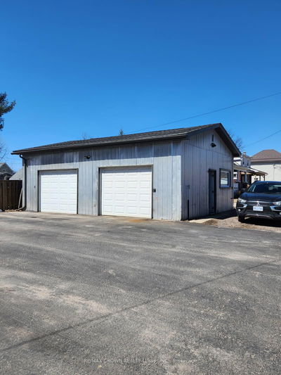 994 Fraser St, North Bay - Central image-0-3