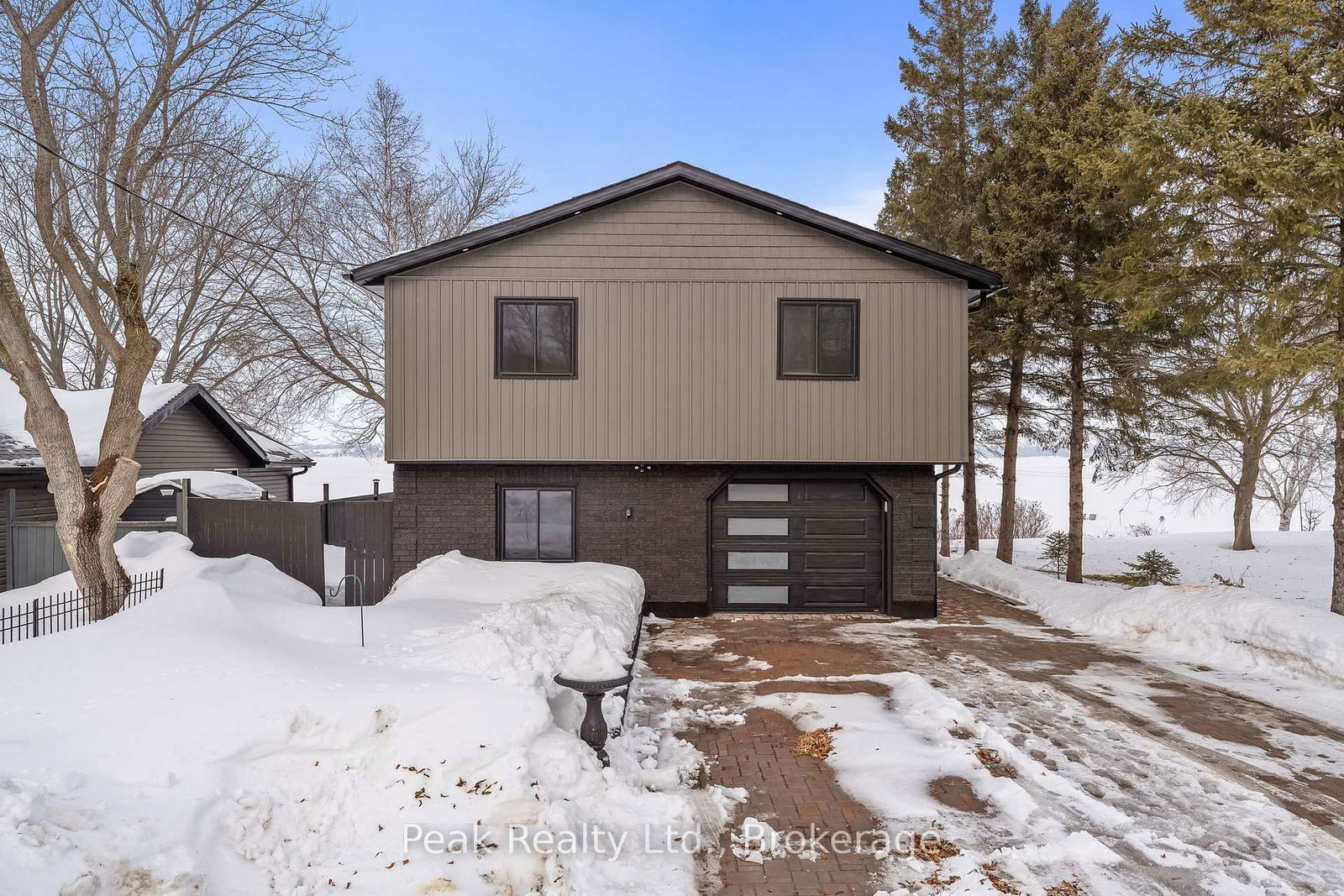 Property at 5 McGill