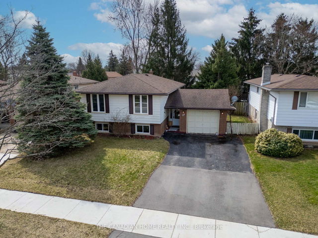 55 Whiteoak Crescent